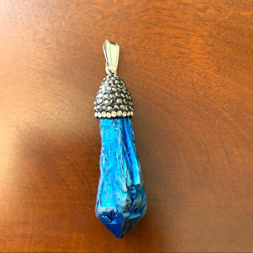 Blue Unshaped Crystal Natural Stone Pendant